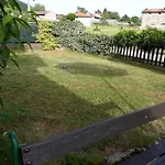 Casa *